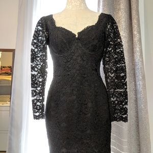 Gorgeous flattering lacey vintage black dress